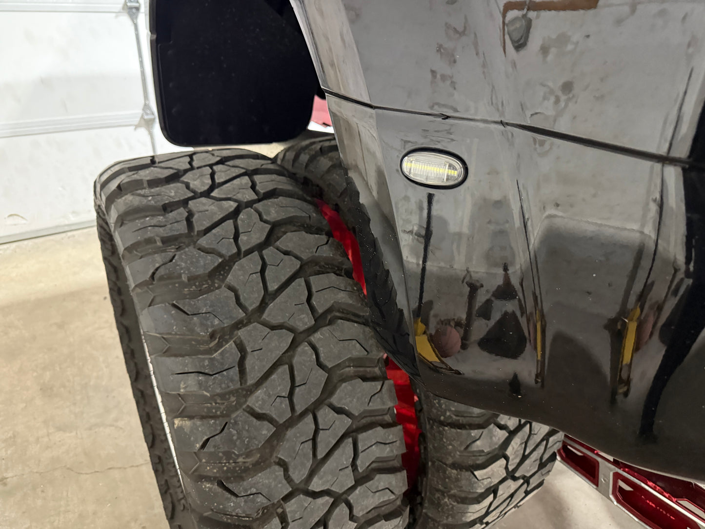 2017 - 2025 Super Duty Dually White Fender Lights - Precision Retrofits