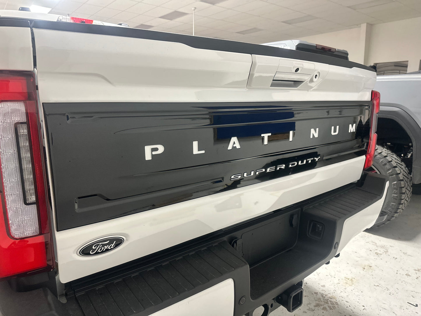 2023 - 2025 Super Duty Painted PLATINUM Tailgate Applique - Precision Retrofits