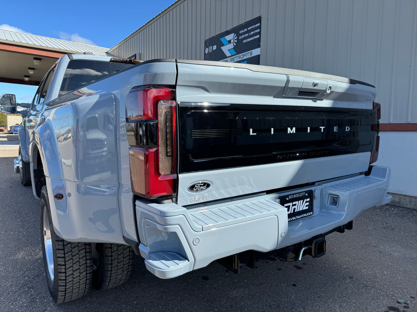 2023 - 2025 Super Duty Painted LIMITED Tailgate Applique - Precision Retrofits