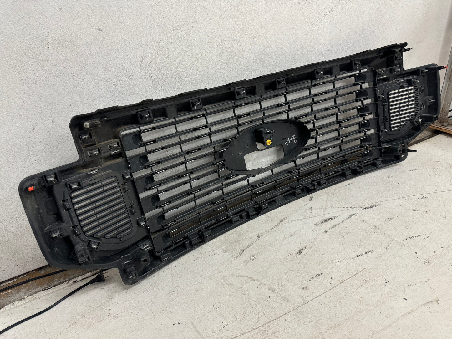 OEM 2020-2022 Ford SuperDuty Grille