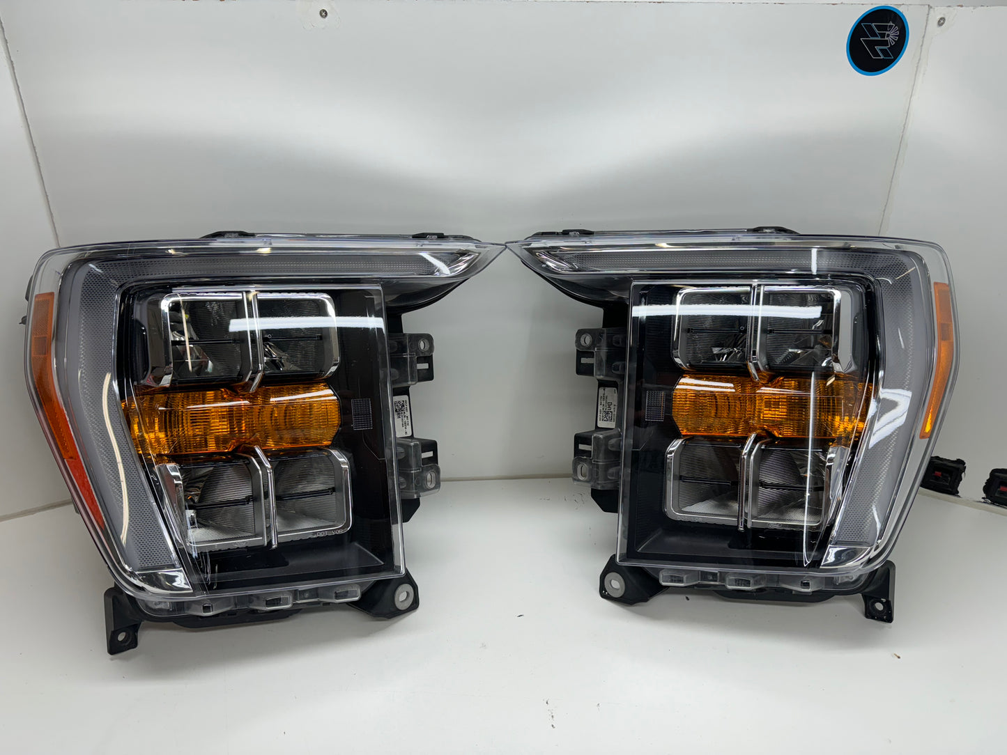 OEM 2021-2024 F-150 BI-LED Headlights (Stock)