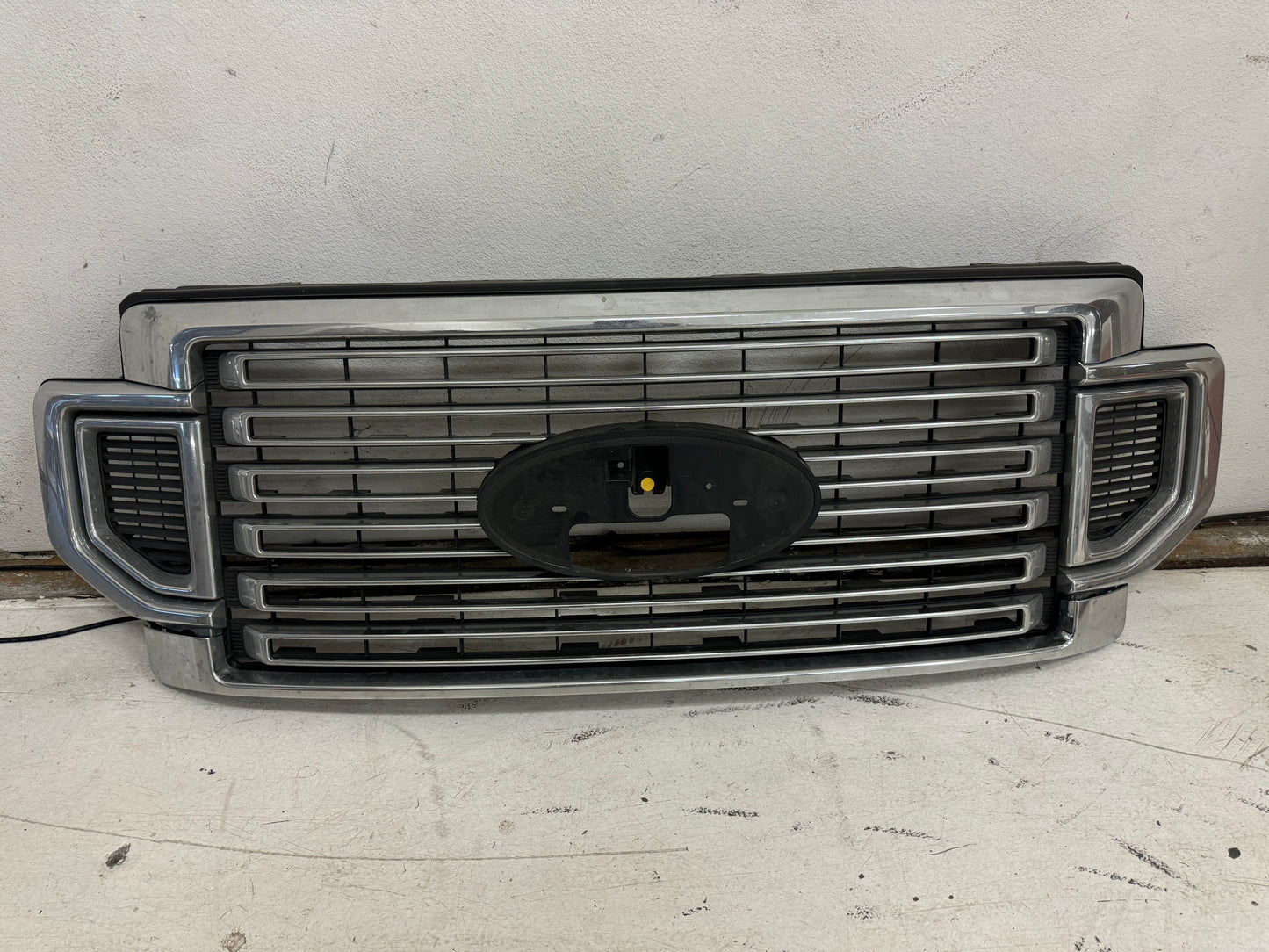 OEM 2020-2022 Ford SuperDuty Grille