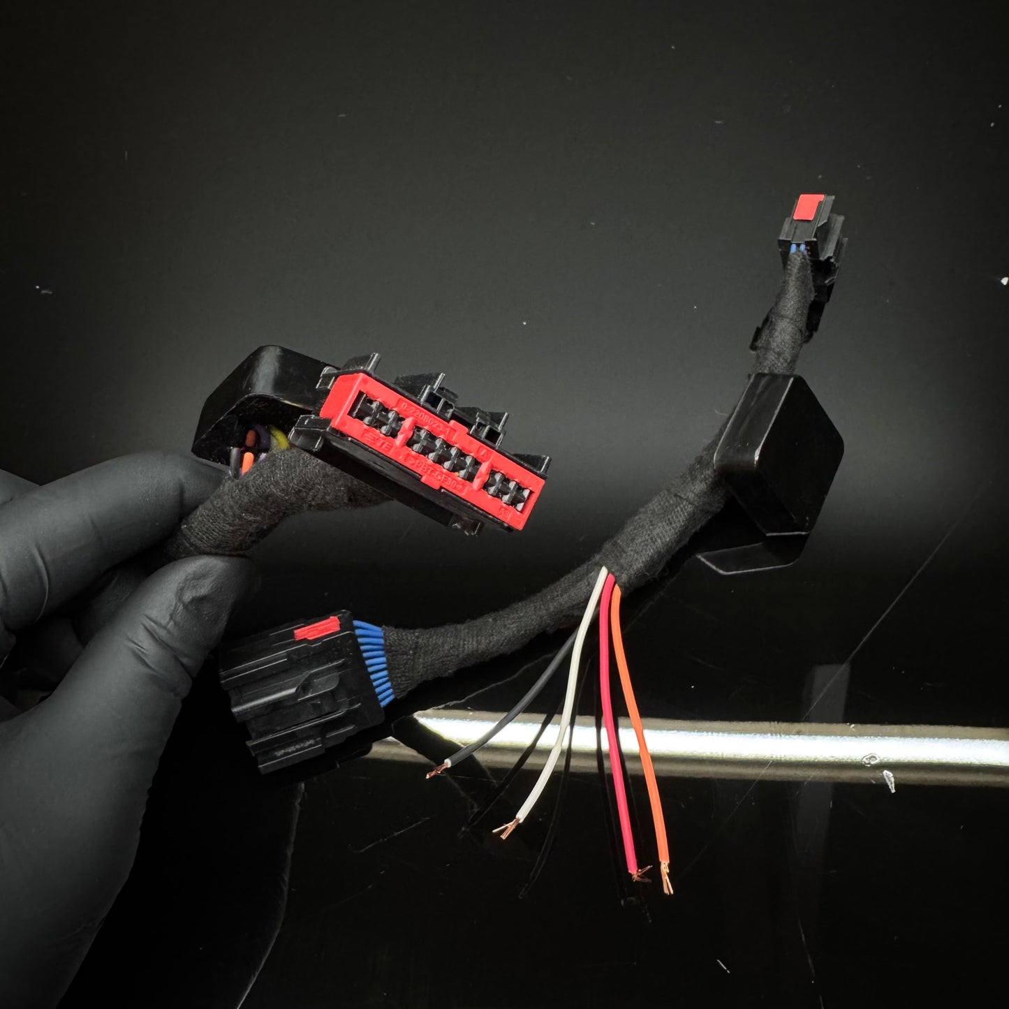 2023 - 2026 Super Duty Mirror Power Correction Harness
